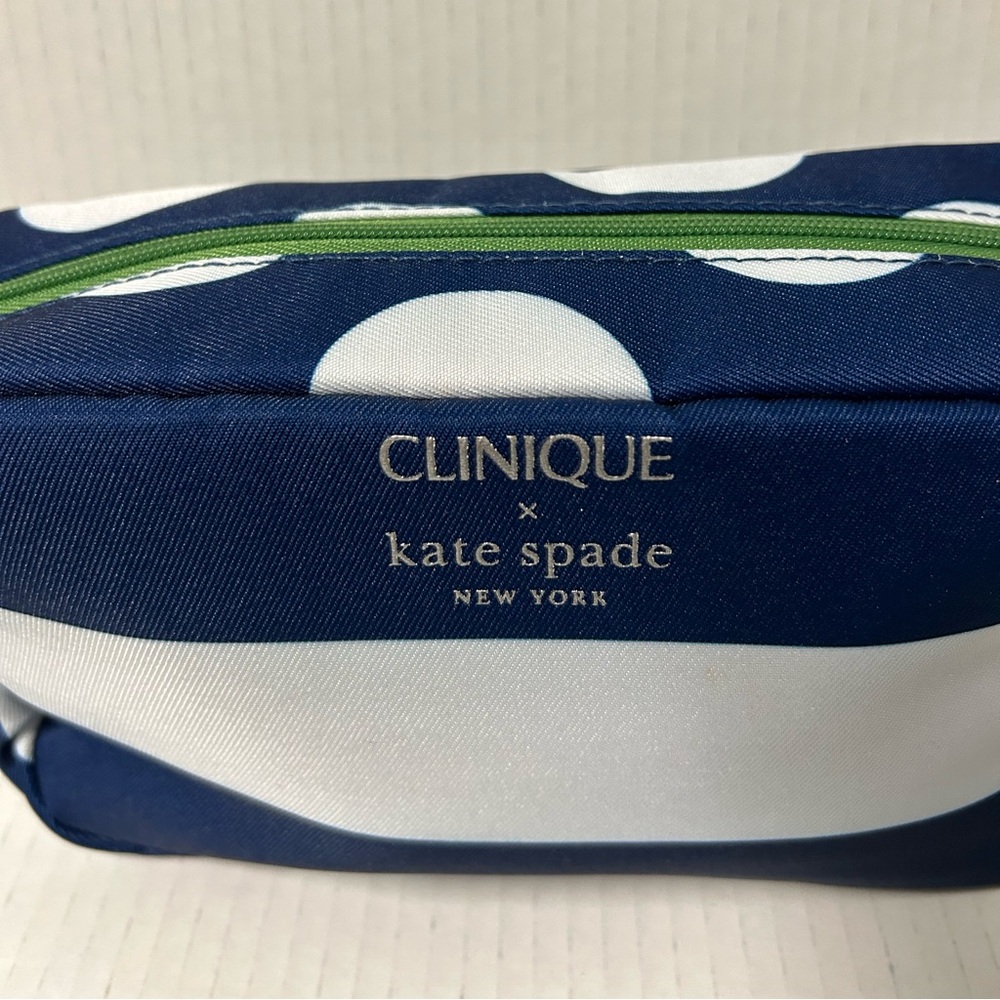 Kate Spade Blue and White Cosmetic Bag NWOT - Picture 5 of 9
